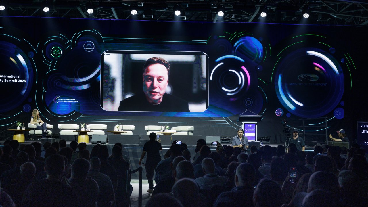 SpaceX разкри загуба от 4,3 млрд. долара за първото тримесечие
